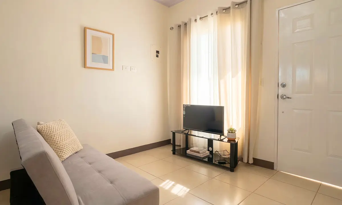 Bethel-Interior-Sala Urbanizaci贸n Bethel Managua Interior Sala